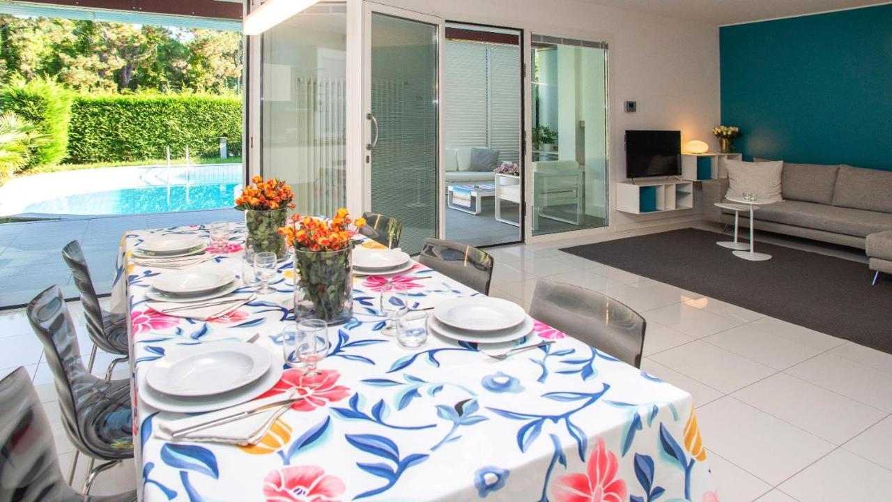 Villa Riva Beachfront Lignano Sabbiadoro Luaran gambar