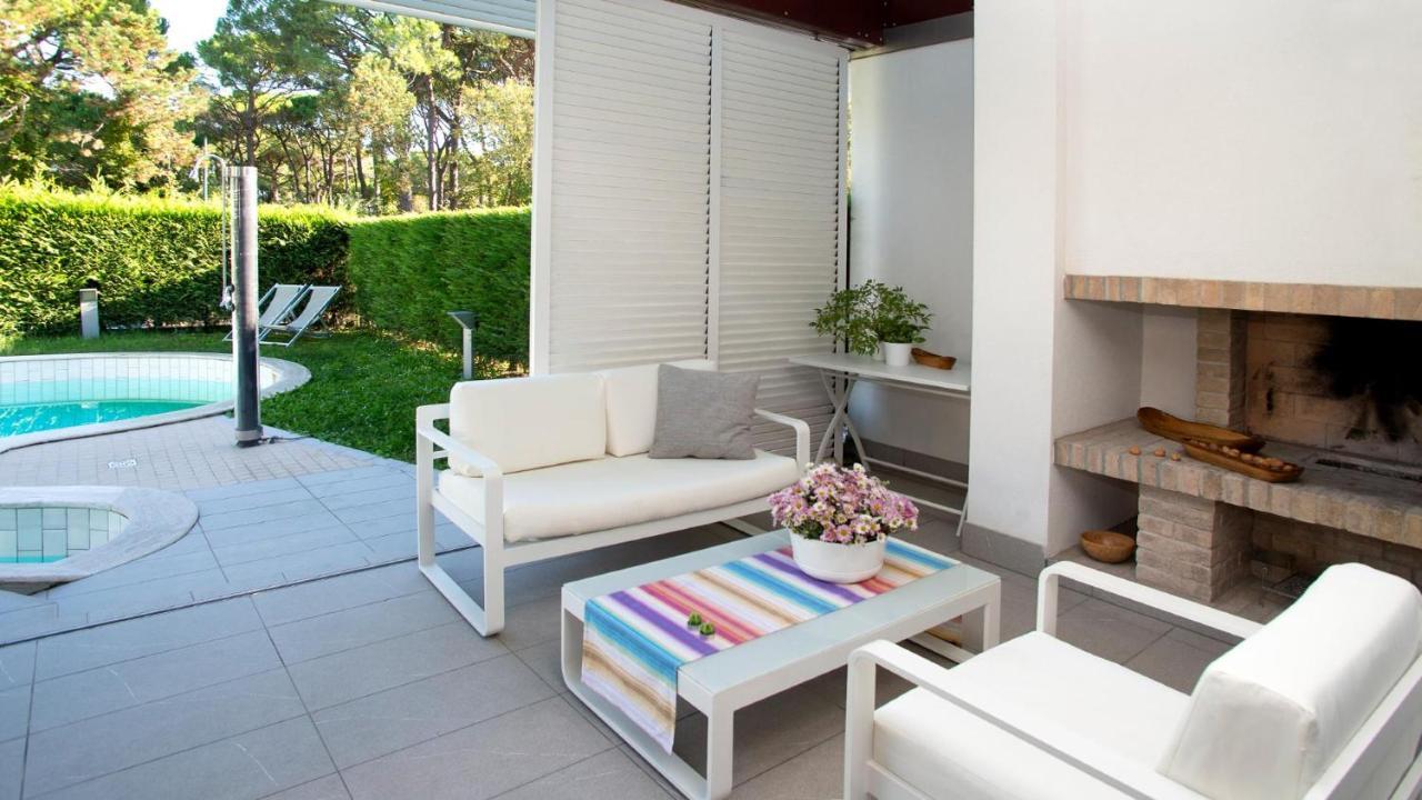 Villa Riva Beachfront Lignano Sabbiadoro Luaran gambar